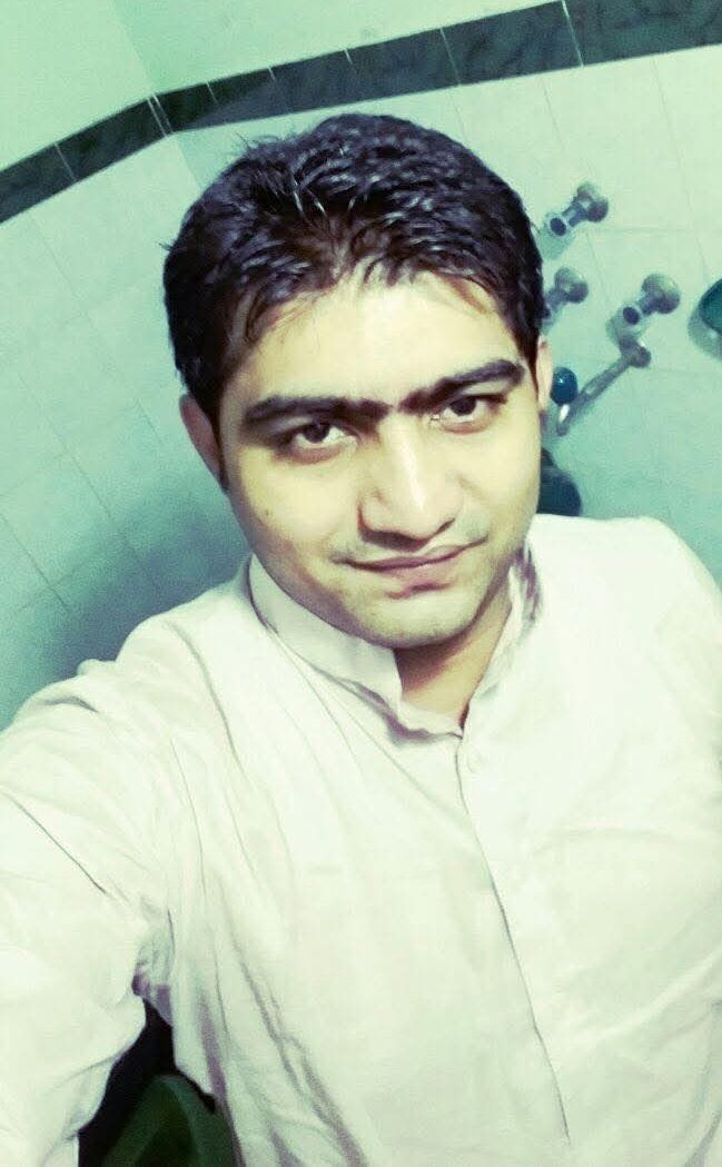 دُمبہ چکی ۔ کچا سوراخ ۔ نو مئی میں ملوث تھا ۔۔ ابھی تک گرفتار کیوں نہی ہوا ؟