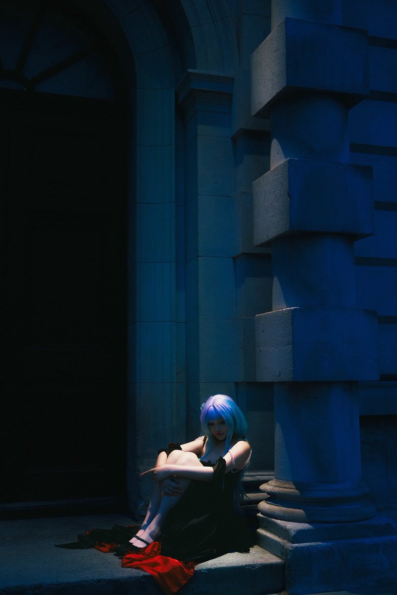 FotoItsu's tweet photo. Waltzing through the sunless deep

#無期迷途 #無期迷途コスプレ https://t.co/GZBid6Hh16