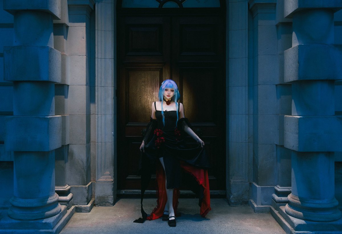 FotoItsu's tweet photo. Waltzing through the sunless deep

#無期迷途 #無期迷途コスプレ https://t.co/GZBid6Hh16
