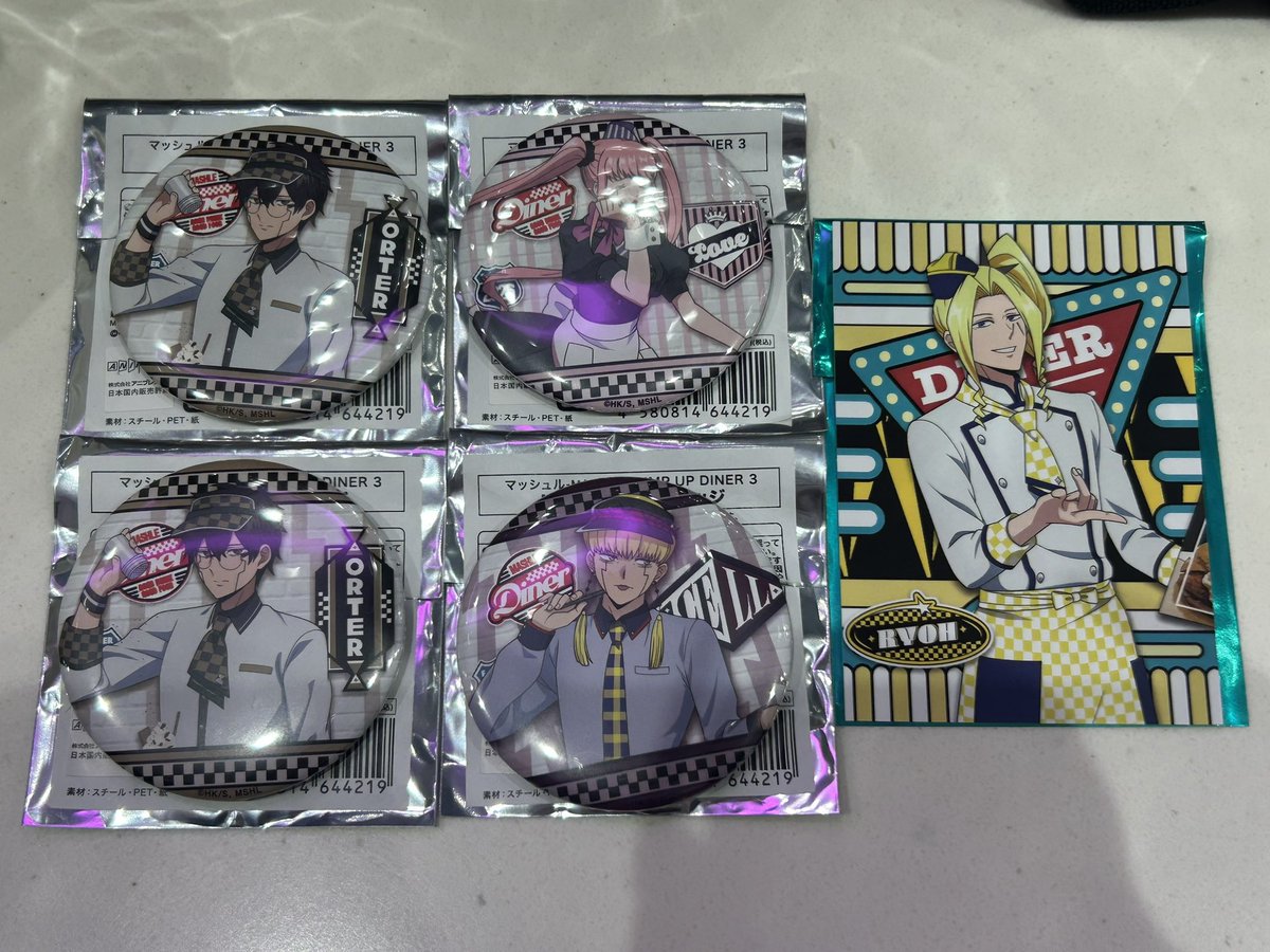 up__021's tweet photo. <交換･買取>　マッシュル イーディス ダイナー

求　缶バッジ トレカ￤マカロン

譲　オーターⅹ2 ラブ セル
トレカ￤ライオ

マカロンの買取もしております。
お気軽にお声かけください https://t.co/RNWoLRIffR