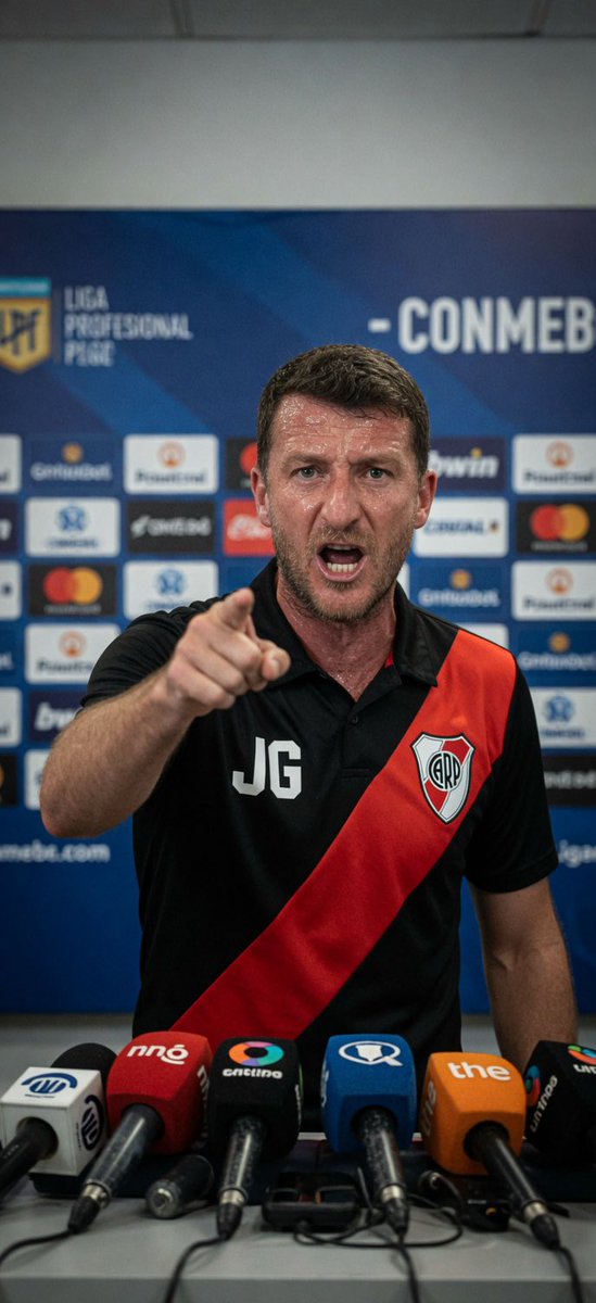 ToadFC's tweet photo. Things get heated in the press conference😤 “why are ye speakin!” https://t.co/8QOC6BWxQh