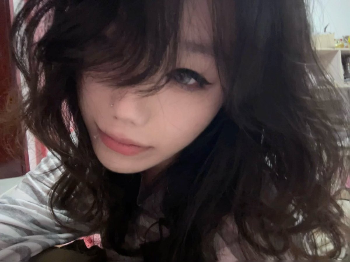 怎真你 tweet media