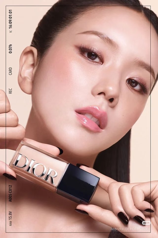 Fernie_FT's tweet photo. เปิดพรีงานโปรรอบ3
Dior Forever Skin Wear 
รองพื้นเนื้อแมตต์ที่ช่วยเบลอผิว ตัวใหม่ 
มีรุ่น glow กับ matte 
ราคา 1890฿ ส่งฟรี มัดจำ50%
รอของประมาณ10-15วัน +/-นิดหน่อย https://t.co/jZhFpVWcO3