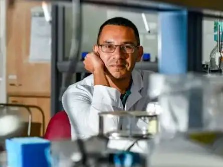 TechnionUK's tweet photo. Technion Prof Uri Lesmes is helping redefine the future of food — from dairy without cows to nutrition for ageing populations and meals for frontline soldiers. 
Science is turning the “impossible” into solutions.

Read more: https://t.co/uhatJ5wtrY
#Technion #FoodTech #Innovation https://t.co/p6r5Dn5IJZ