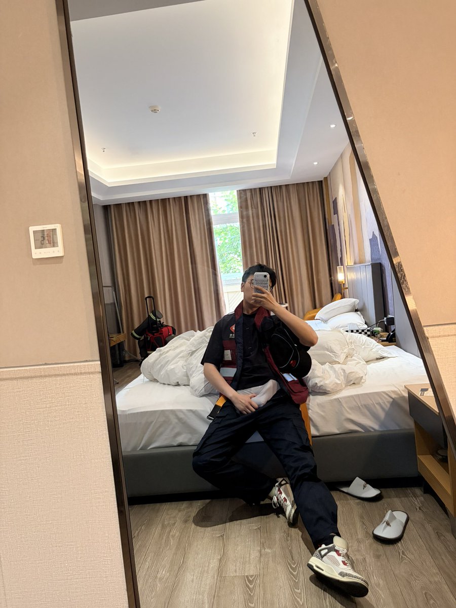 杰杰不爱吃苹果 tweet media