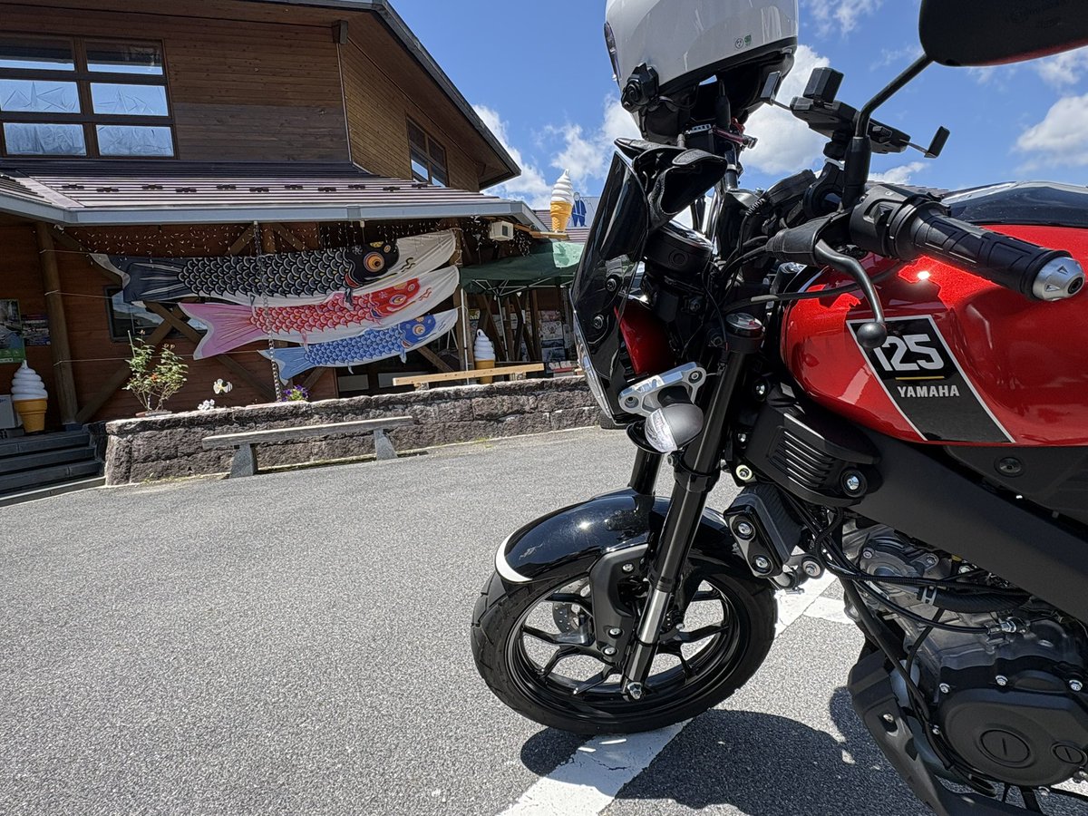 WEEKEND__RIDER's tweet photo. 花街道付知道の駅まで来たよ!
お昼ご飯はここにしよう^_^
#weekendrider #豊田市モトブログ #週おじ #XSR125
#MCT2 https://t.co/ioyoNYUlXy