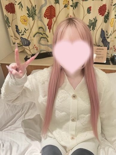 blu21916's tweet photo. 【再掲載】  2025.10.28
になさん@je39g とお会いしました。
実際に会うと写真よりも可愛い方でした。
お⚪︎ぱいにハリが有って大きさも私好みで触り心地が最高でした。 https://t.co/Ya5A9l0q2U