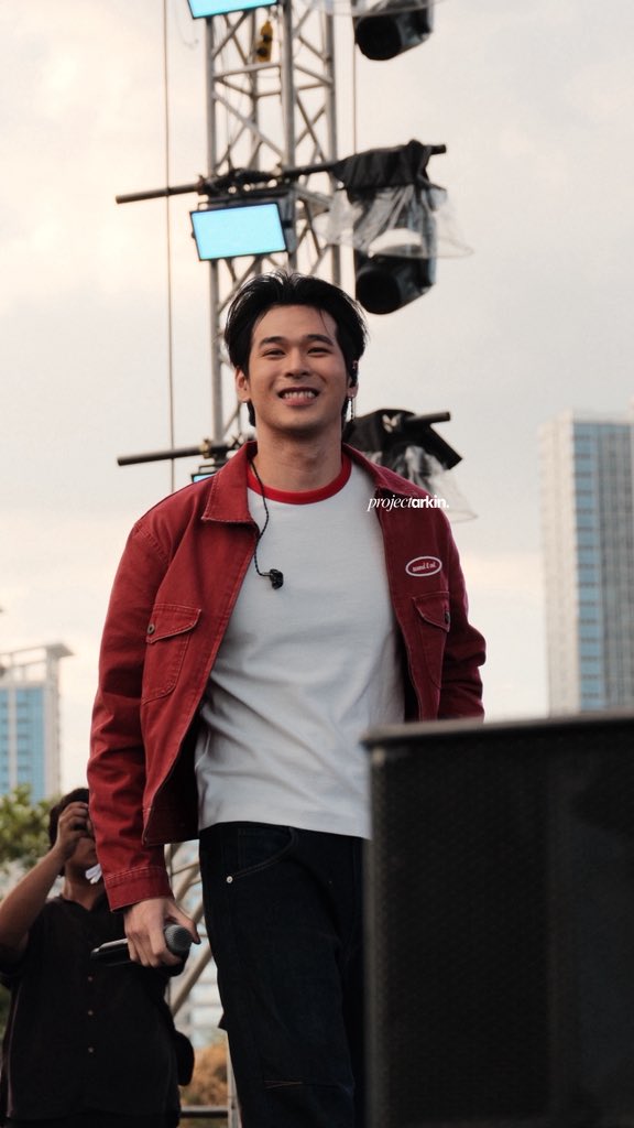 𝐞𝐥𝐨𝐢𝐬𝐚 | kaldereta ni kino tweet media