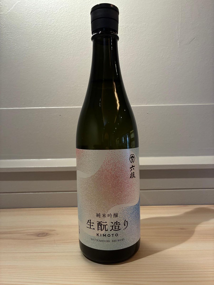 rokkon_bar's tweet photo. 六根 純米吟醸 生酛造りが入荷いたしました。  単品　100ml ¥1,000 飲み比べ三種　六根純米吟醸 吟烏帽子/華さやか/生酛造り　各60ml ¥2,000  本日も23:00まで営業しております。 皆様のお越しをお待ちしております。 #神楽坂 #日本酒バー #六根 #松緑酒造 #日本酒飲み比べ https://t.co/z5hGeAu4d4