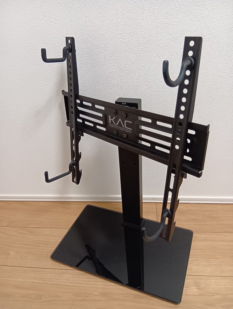 捨てようとしてたテレビスタンドを再活用