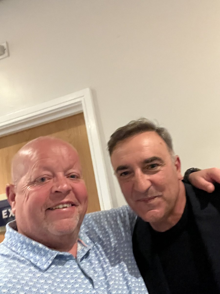 brunny70's tweet photo. @swfc Great night last night 💙🦉💙 https://t.co/QZBu9nCMqz