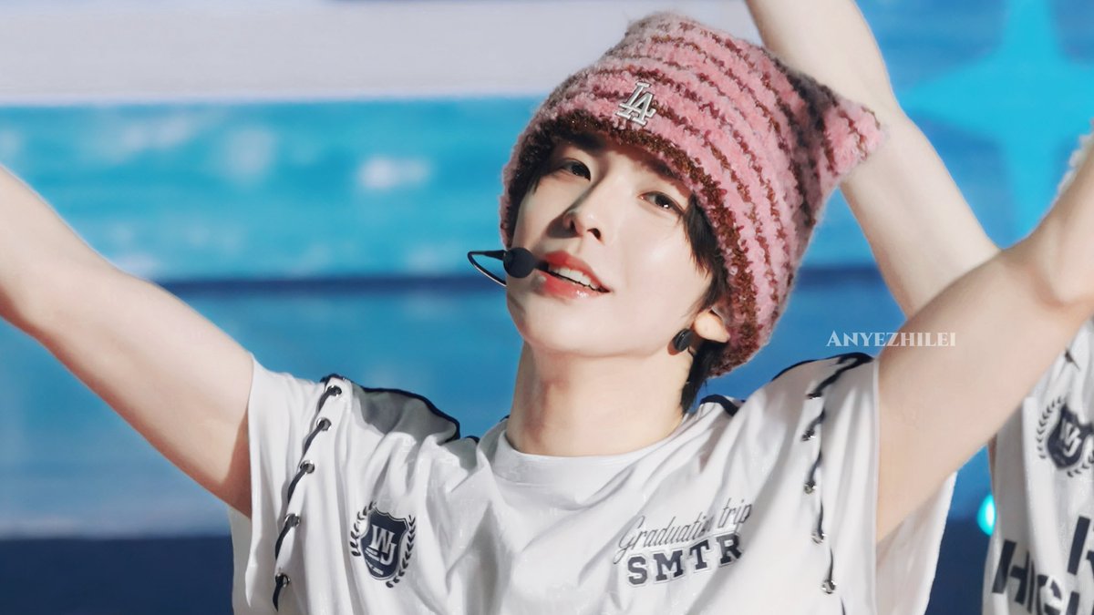 Sing1LoveSong's tweet photo. Part⑤ 
𝑂𝑛𝑙𝑦 𝑙𝑜𝑣𝑖𝑛𝑔 𝑦𝑜𝑢
𝑇ℎ𝑎𝑡'𝑠 𝑤ℎ𝑎𝑡 𝑦𝑜𝑢 𝑐𝑎𝑛 𝑠𝑒𝑒 𝑖𝑛 𝑚𝑦 𝑒𝑦𝑒𝑠

#송하 #Songha https://t.co/iVft1TpqjI