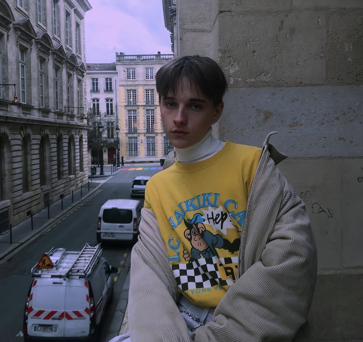 punkapiks's tweet photo. Le avant après de crazy dla train station https://t.co/lmrM3B47Hi