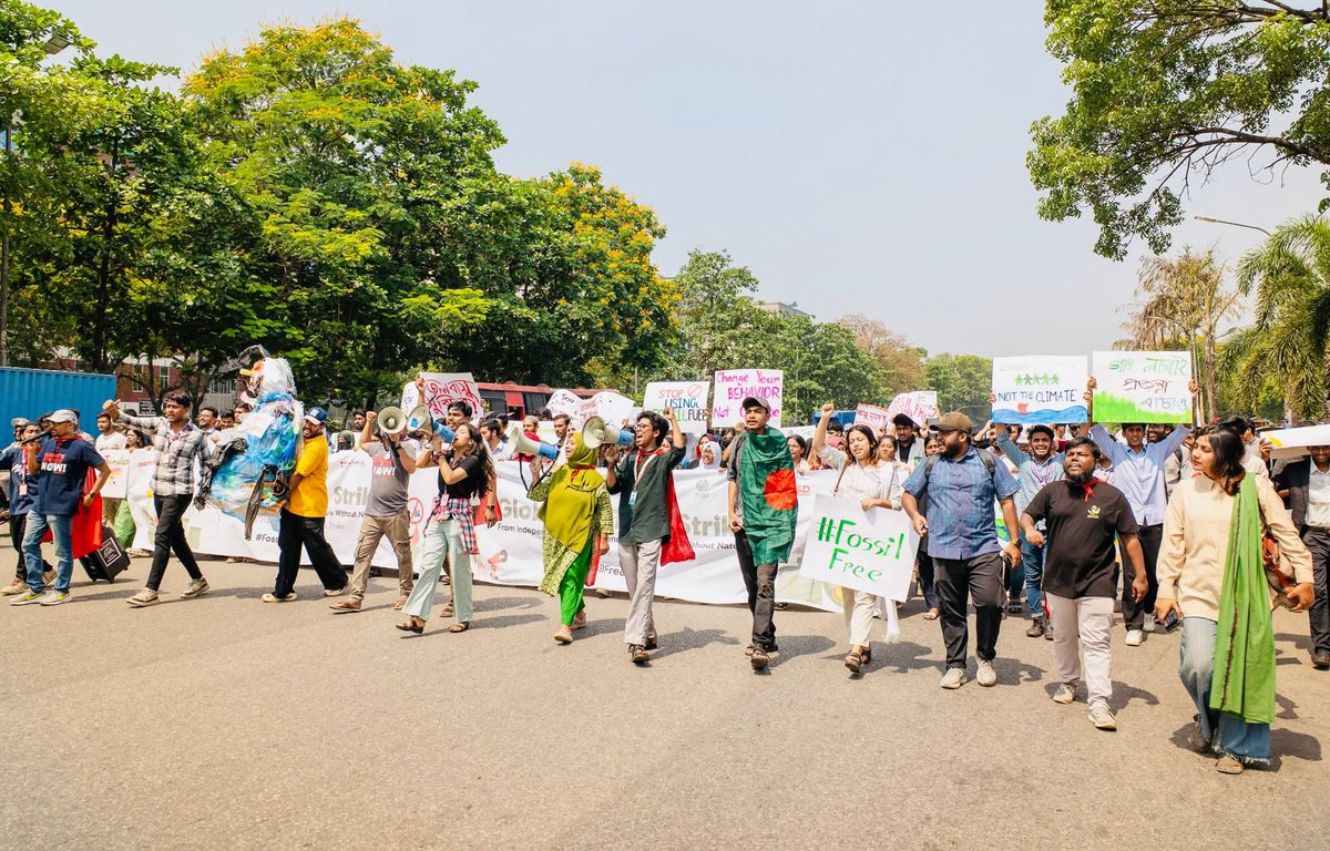youcan_global's tweet photo. Youth across Bangladesh joined the Global Climate Strike 2026 demanding a #FossilFreeFuture 🌍✊
YOUCAN stood in solidarity for climate justice &amp; renewable energy. #GlobalClimateStrike #YOUCAN https://t.co/6HuGQoqDsw
