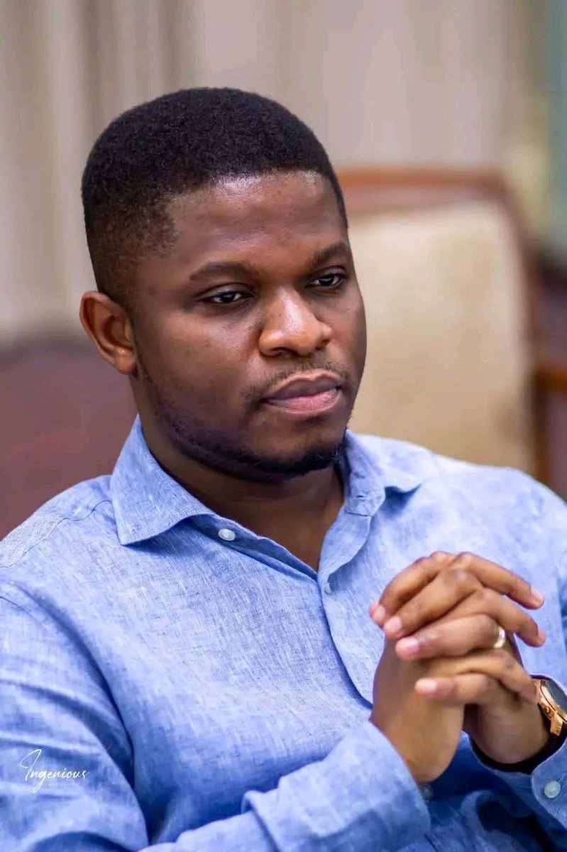 AlFlashe's tweet photo. Liability ensues when a man lacks discretion. Sammy Gyamfi Esq. is different! He is an inevitable winner, a reliable voice, a force that cuts through untruths. His eloquence proves it: if you’re grounded in facts, you speak without fear. @SammyGyamfi_❤️👌🏻 https://t.co/8rqVuaC2hM