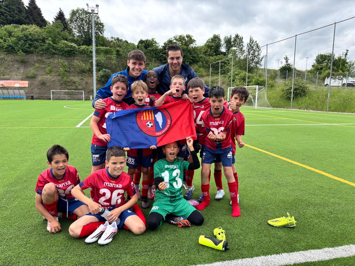Unió Esportiva Olot tweet media