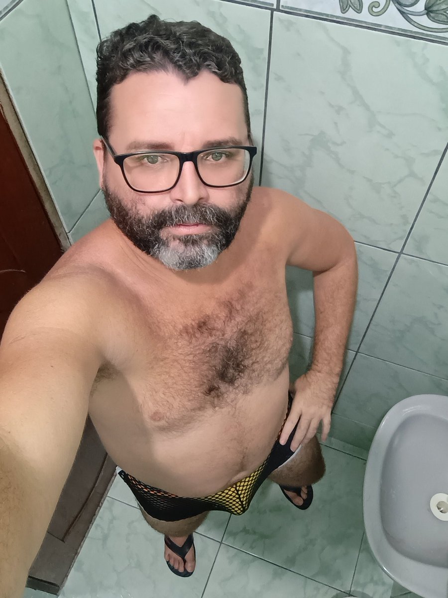 AndreRabelo17's tweet photo. Um ótimo sábado a todos.
     🕊️🕊️🌸🌸💞🌹😹 https://t.co/j33Rfdhnse