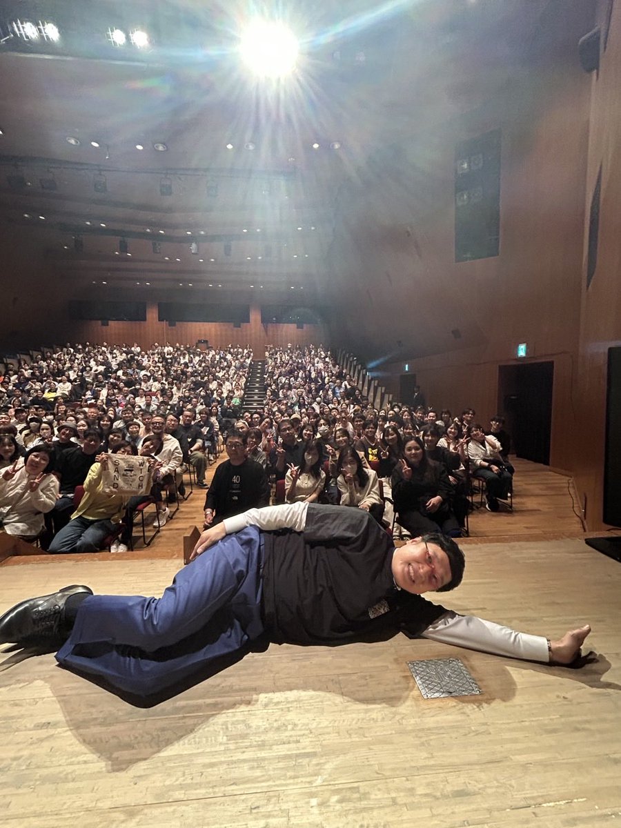 YAMA414's tweet photo. 5年ぶりの長崎での140！
楽しすぎました！
皆様、ありがとうございました！
そして、よろしくお願いします🙇
#山里亮太の140長崎 https://t.co/c1DudnDsJ1