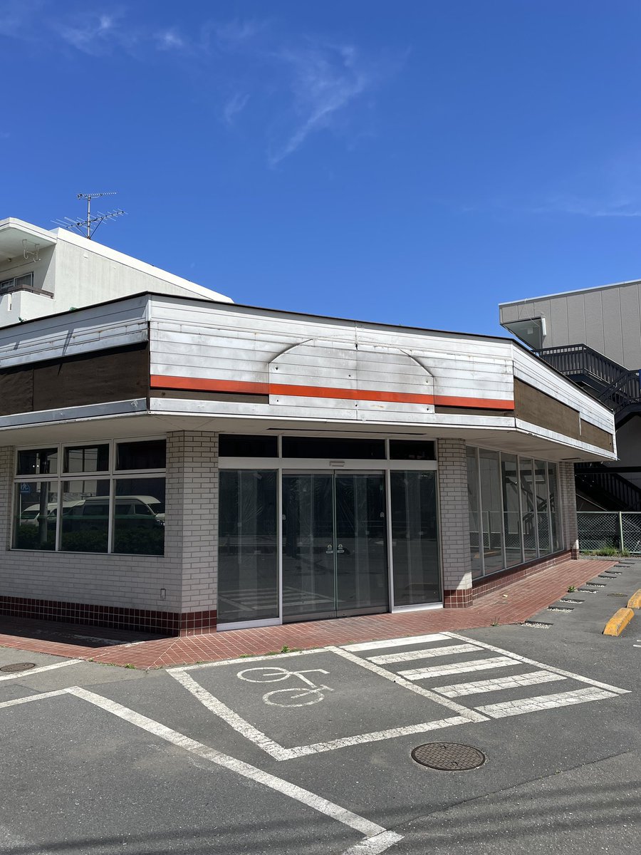 えぬびい✴︎『ポツンと神社』写真集発売中✴︎ tweet media