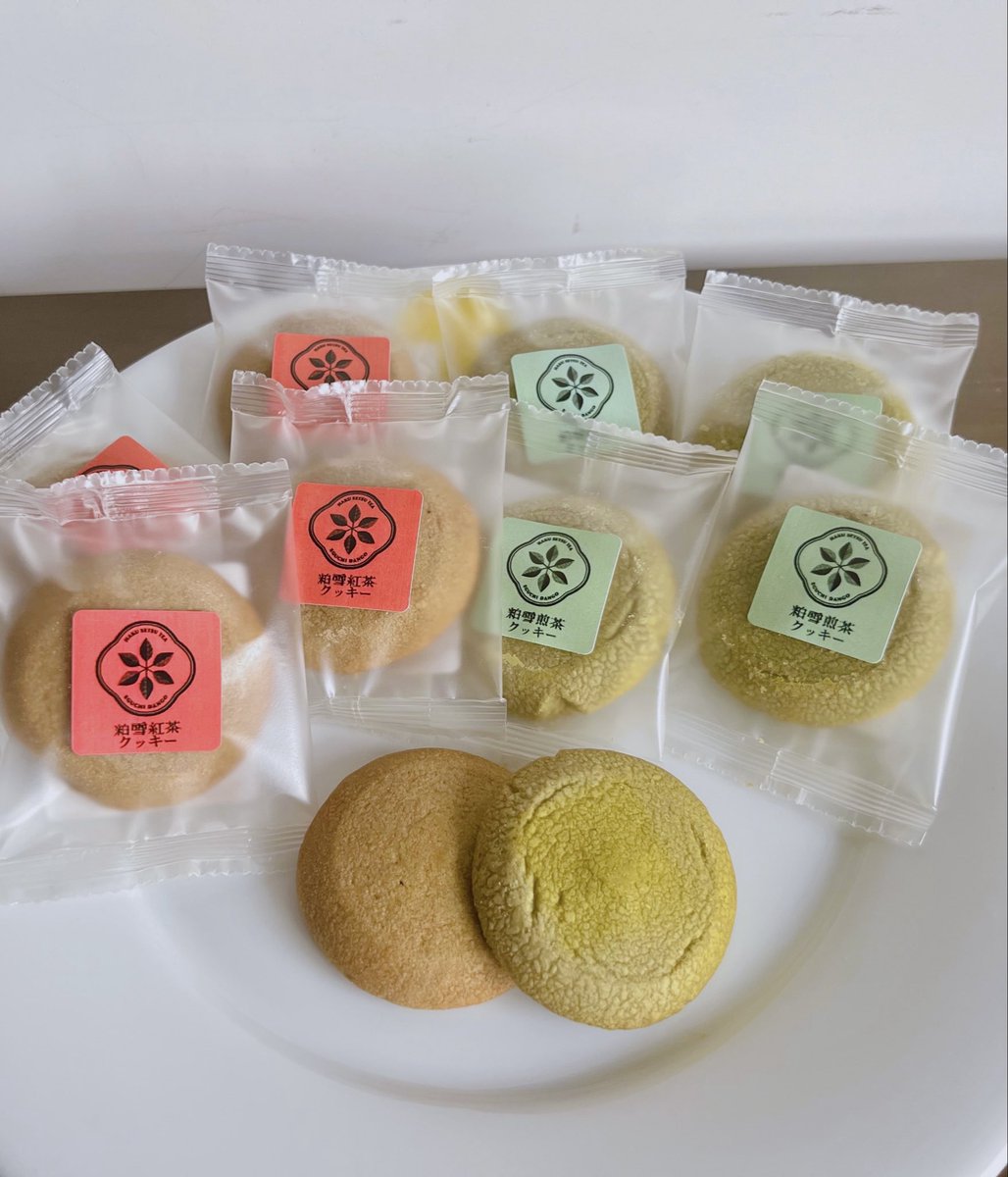 eguchidango's tweet photo. 明日は【母の日】！
まだ間に合います。

特別な商品を詰め合わせたギフトBOXに
感謝の言葉を添えてプレゼントしませんか？
限定品の為、ご予約がオススメ！

#母の日ギフト https://t.co/f8oEx6Xac4