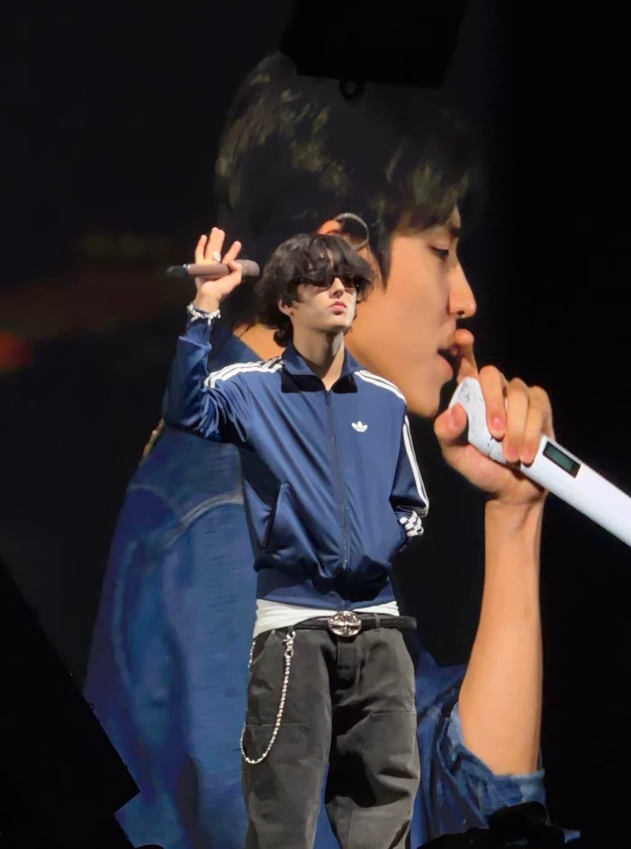 haruto's constant watermark 🫠

in manila                              in hongkong