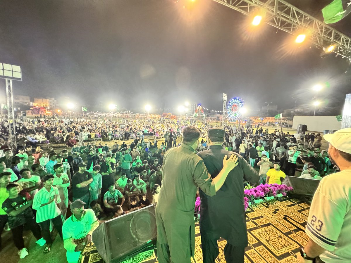 MNaeemSheikh786's tweet photo. چیئرمین پاکستان پیپلز پارٹی بلاول بھٹو زرداری کے وژن اور چیئرمین کورنگی ٹاؤن محمد نعیم شیخ کی قیادت میں "معرکۂ حق" کا پروگرام عوامی اعتماد، جوش اور پاکستان سے محبت کی خوبصورت مثال بن گیا۔ 🇵🇰

#Marka_e_HaqKorangiTown2026 
#NaeemSheikh #TMC_KORANGI #MarkaEHaqByPPPKarachi https://t.co/VcB2vKCzGc