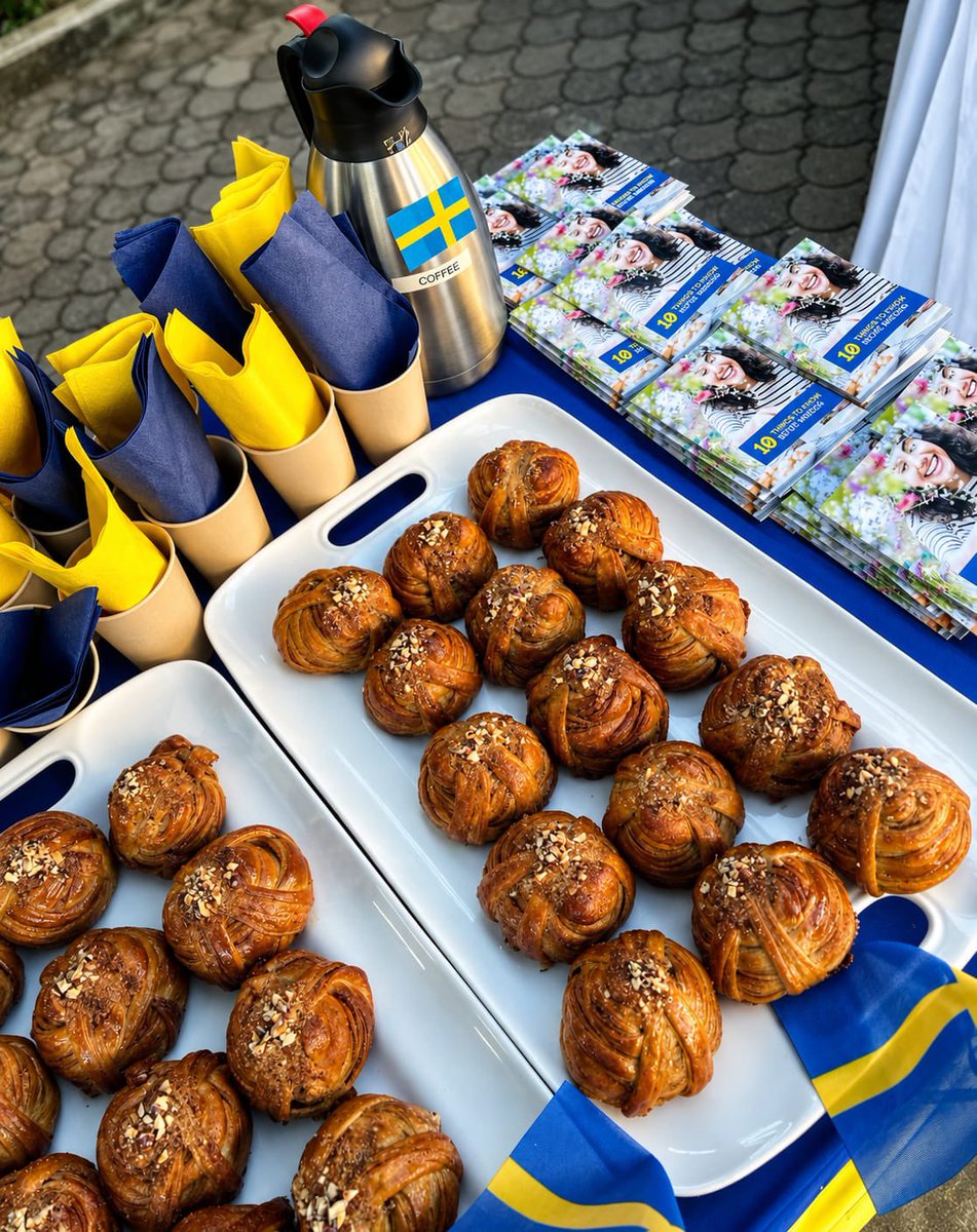 SwedeninSA's tweet photo. 🇪🇺 Happy Europe Day! 🇸🇪

Today, we celebrated the values that unite Europe, cooperation, solidarity, and cultural exchange, with a Swedish touch at EU day!

Glad Europe Day from all of us at the Embassy of Sweden!

 #EUday #Sweden #SwedishFika #EUValues https://t.co/utbeOIGbAD