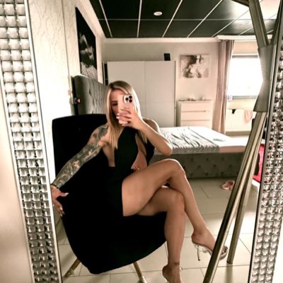 Gym_girl tweet media