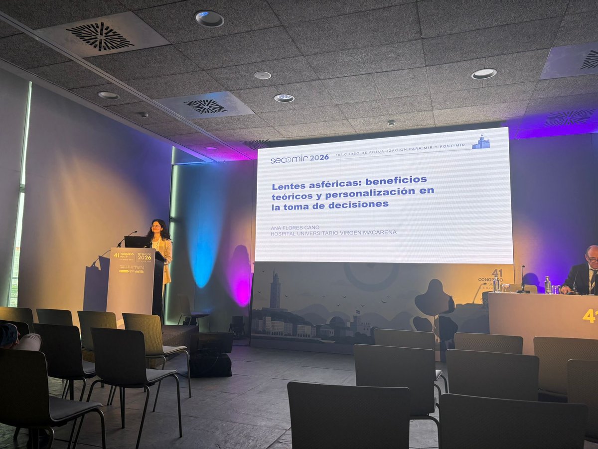 OftalmoMacarena's tweet photo. Brillante participación de @OftalmoMacarena en @SECOIR_oficial ➕ #SECOMIR 2️⃣0️⃣2️⃣6️⃣. Destacar las múltiples comunicaciones presentadas por nuestros residentes 🔝. Orgullo máximo de todo el equipo‼️ #MarcaMacarena👀 @HUVMacarena https://t.co/vthyCahjf0