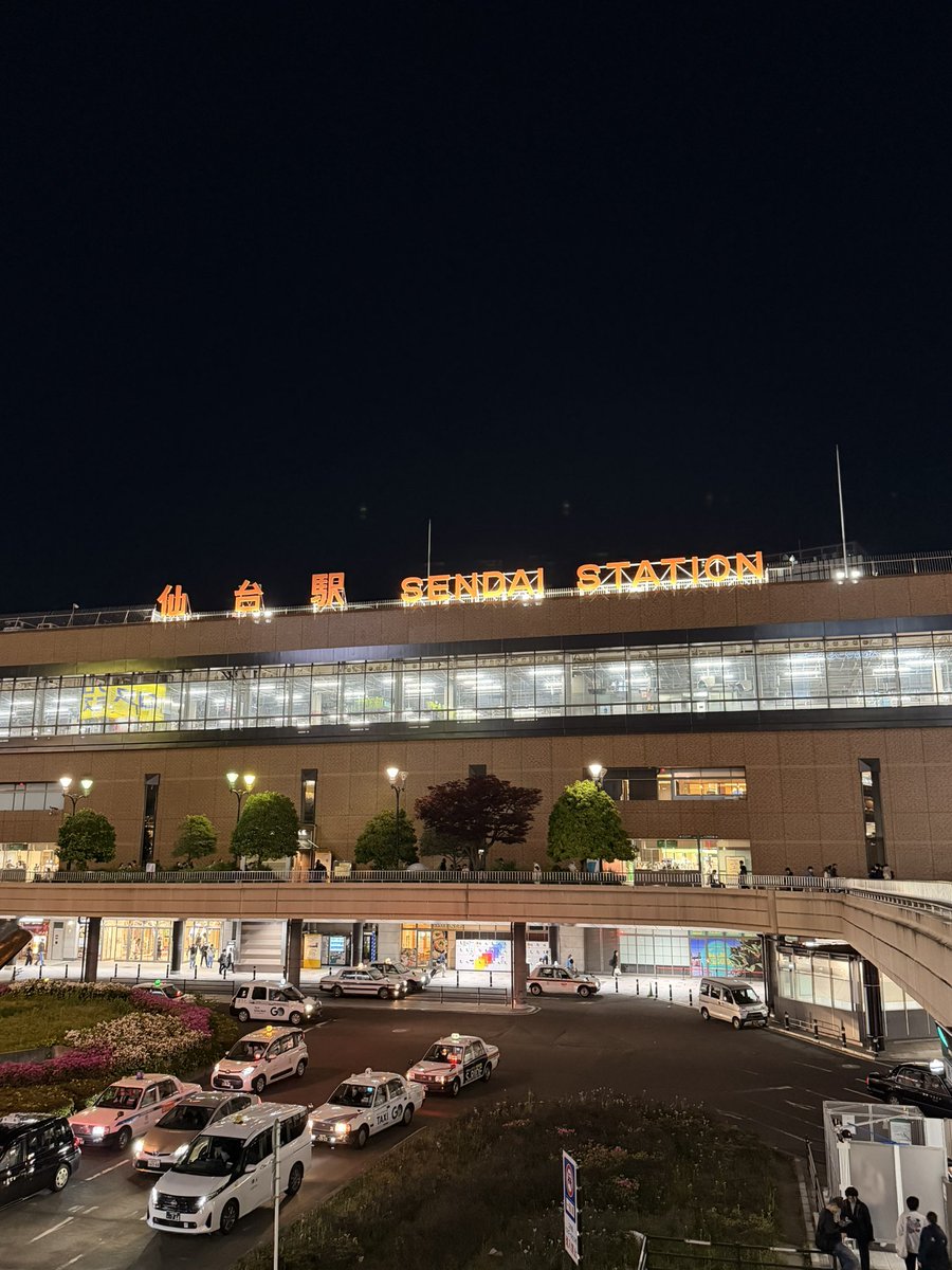 romio521's tweet photo. いえい！
仙台到着！🏃🏻‍♂️💨
 #仙台国際ハーフマラソン https://t.co/rPpAqpYVra