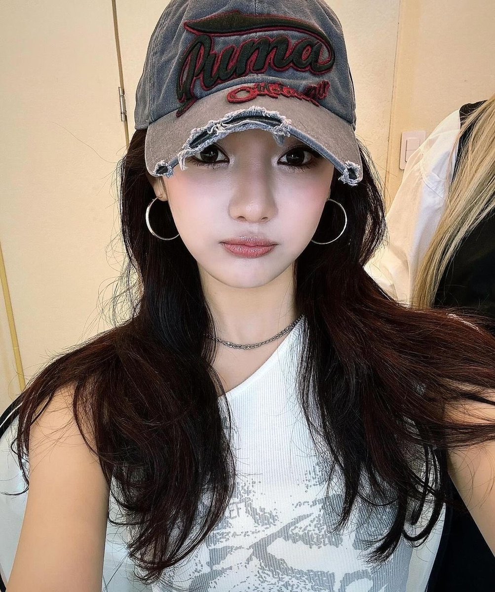 ningning tweet media