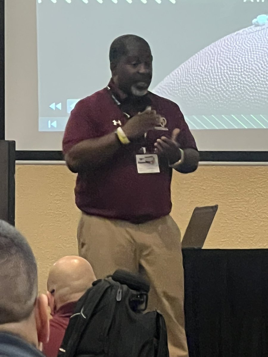 Coach George Levario tweet media
