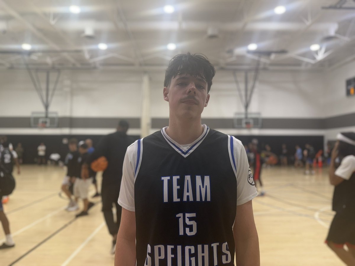 RossVDG14's tweet photo. OTR Florida Pre-Live Warmup

2027 6’7 SF Brady Kearns (@bradykearns15) (Team Speights 17U)- @RockledgeHoops 

Kearns played with the flow where on the offensive end, he was getting to his spots finishing in the mid-range as well as the ability to knock down shots from behind the arc. On the glass, he stayed competitive and played with great length when it came to guarding multiple positions. Overall, Kearns displayed a great feel and understanding of the game where his IQ allows him to impact the game in multiple ways. #OTRFloridaPreLiveWarmup