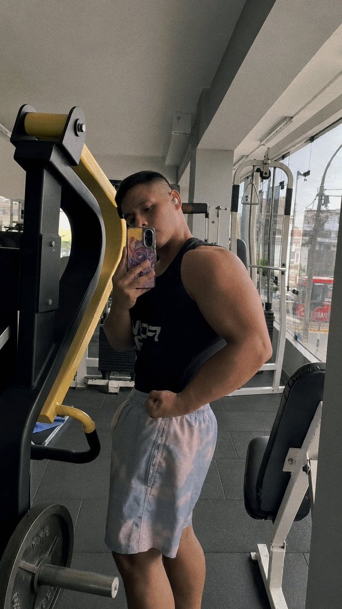 Mr. Brando 🔥 tweet media