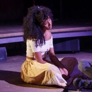 bellaunwind's tweet photo. nabiyah be eurydice i think about you every day https://t.co/T4YmsbPhRJ