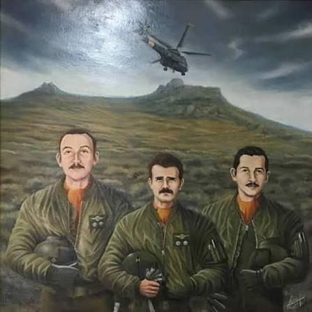 🇦🇷 MALVINAS 🇦🇷

El Día del Veterano de Guerra de Aviación de Ejército se conmemora el 9 de Mayo en Argentina, establecido para honrar a los integrantes de la aviación del Ejército que combatieron en la Guerra de Malvinas. Esta fecha recuerda específicamente el derribo del
