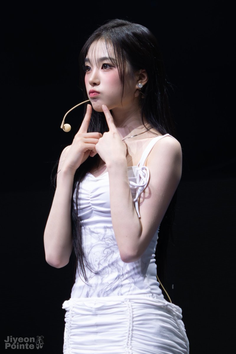 JiyeonPointe tweet media