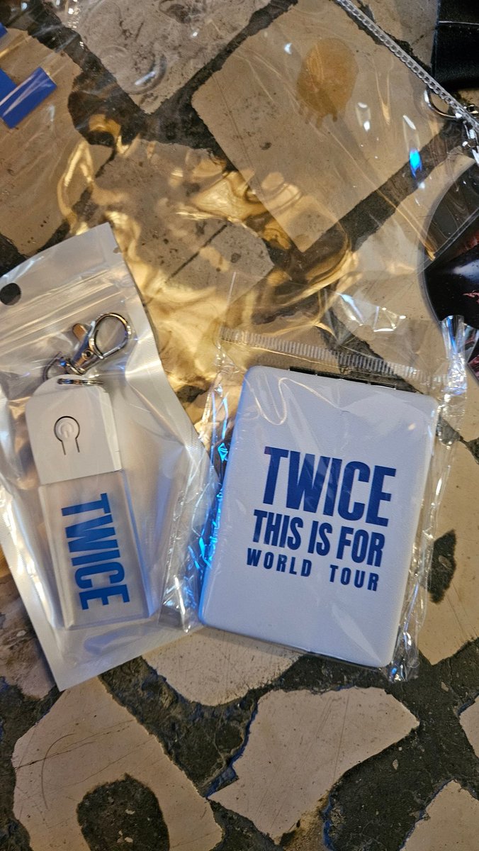 TWICE BRASIL tweet media