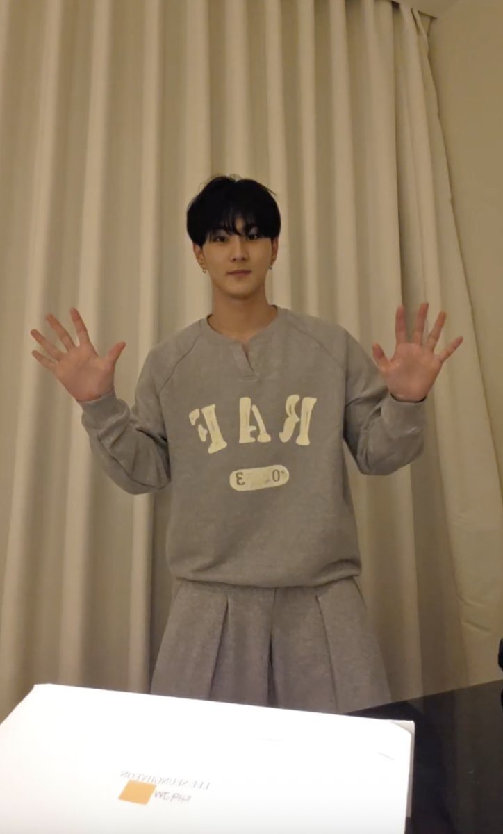 보조개・ᴗ・ tweet media