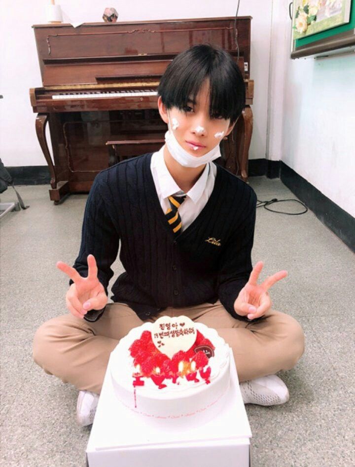 생일너무추카해요..