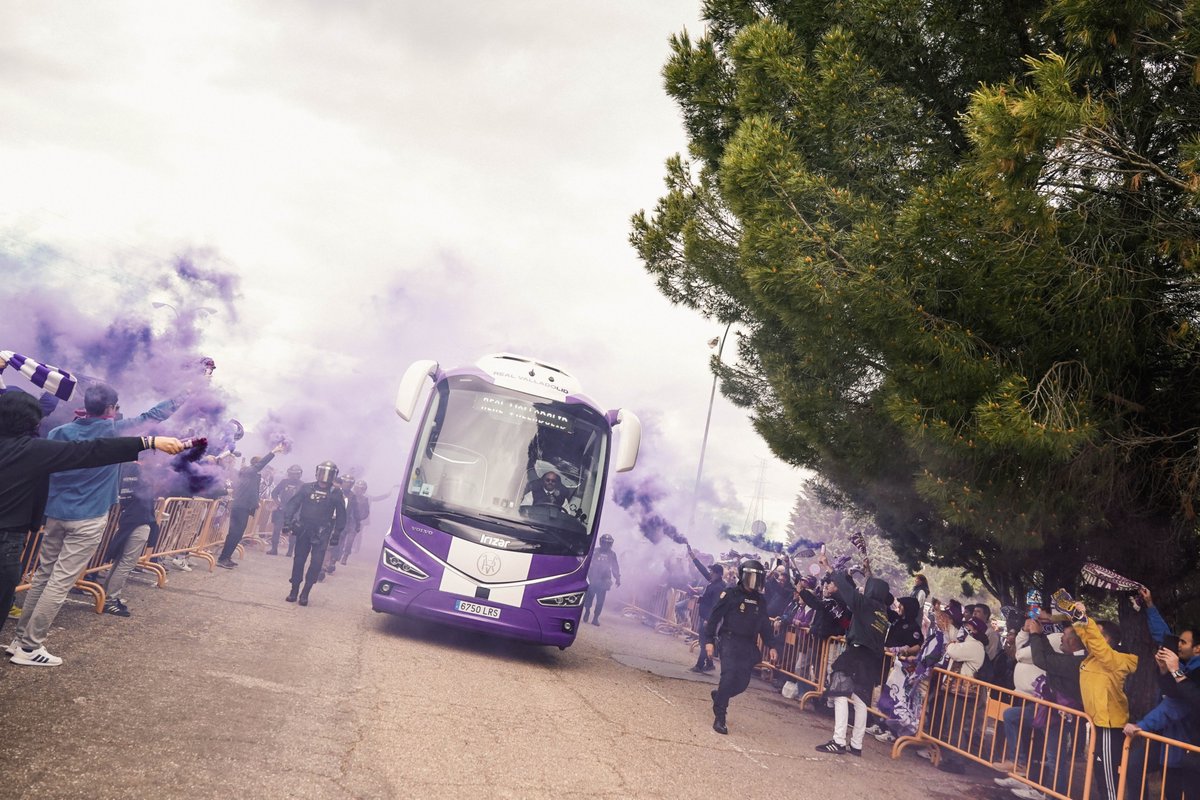 realvalladolid's tweet photo. 𝐓𝐎𝐃𝐎 𝐀𝐋 𝐕𝐈𝐎𝐋𝐄𝐓𝐀. https://t.co/0WxNl1AU8s