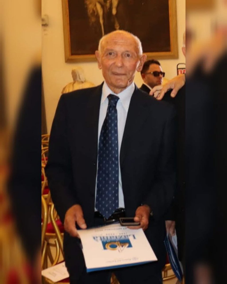 Guido_DAngelis's tweet photo. 🖤 Un amico di Lazialità, un vero laziale. Un cuore biancoceleste. 

🦅 Oggi salutiamo Manfredo Maria Manfredi: la sua passione, il suo garbo e la sua presenza resteranno sempre con noi

#lazio #lazialità #Manfredi #CiaoManfredo https://t.co/grCbbHwLXy
