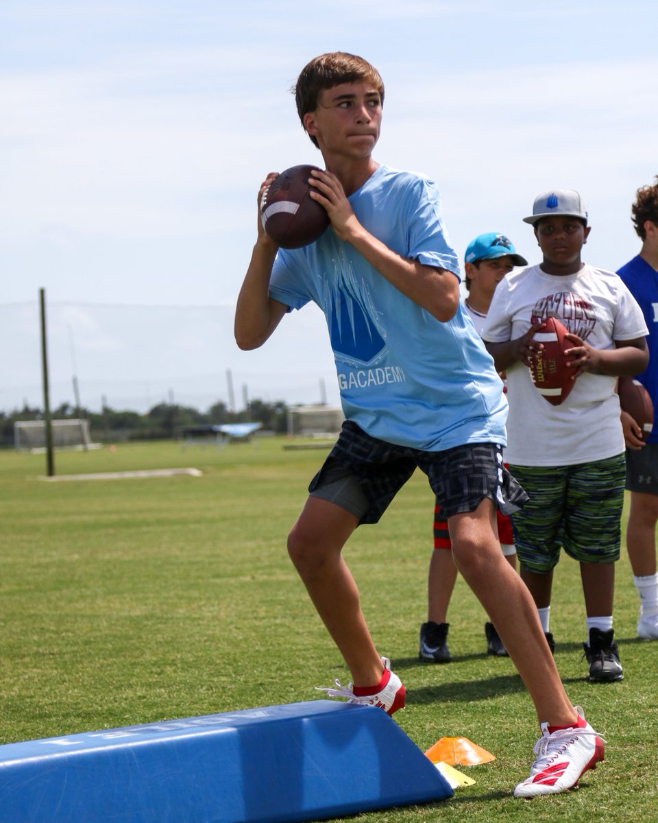 IMG Academy Football tweet media