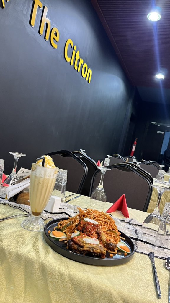 SendQuest's tweet photo. 📍The Citron Hotel, Onireke, Ibadan.
Let’s handle this booking on your behalf in Ibadan ❤️ https://t.co/hldVlHbQcb