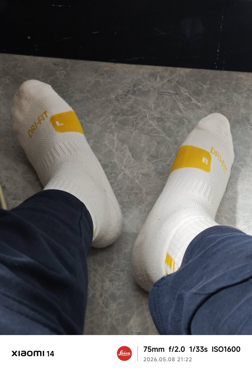 wushanhe's tweet photo. 新白袜😁😁😁 https://t.co/Pc4on2E14t