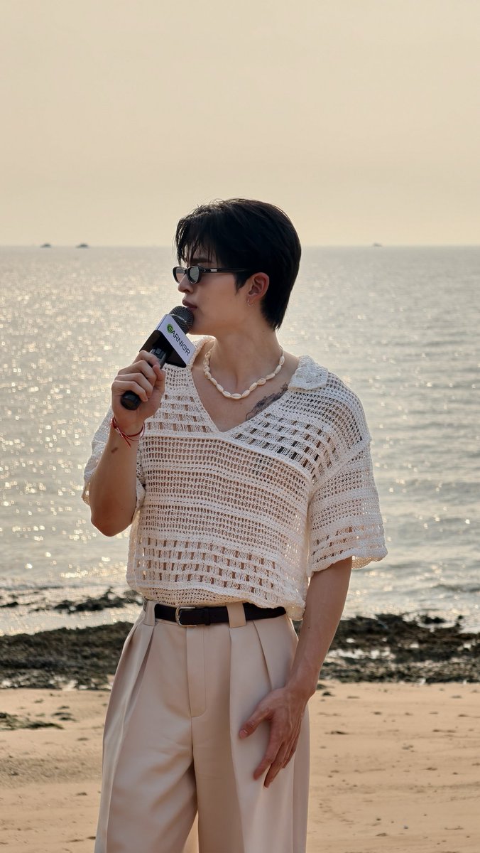 Destiny_nan's tweet photo. กล้องมันเก็บความหล่อไม่หมดอะ 🥹🤍 
#ppnaravit #Permpoon
#GarnierSummerXPondPermpoonD1 
#GarnierSummerXPondPermpoon
#GarnierThailand https://t.co/67AEC0r5Fn
