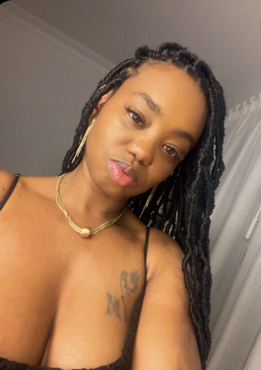 BellBaptista's tweet photo. • Oi de uma 30tona (37) 🤩 https://t.co/pUbcrm3kS2