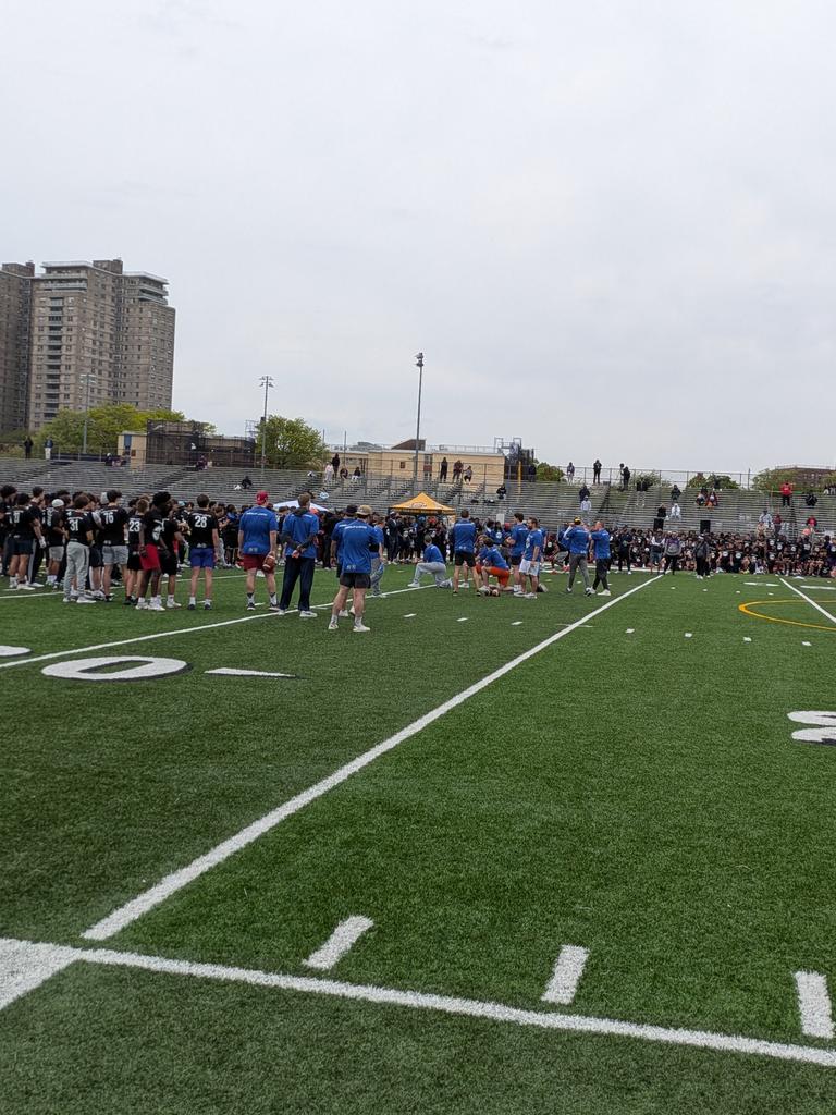 coach_dees's tweet photo. A great day for football in NYC! https://t.co/W9pR5PK19k