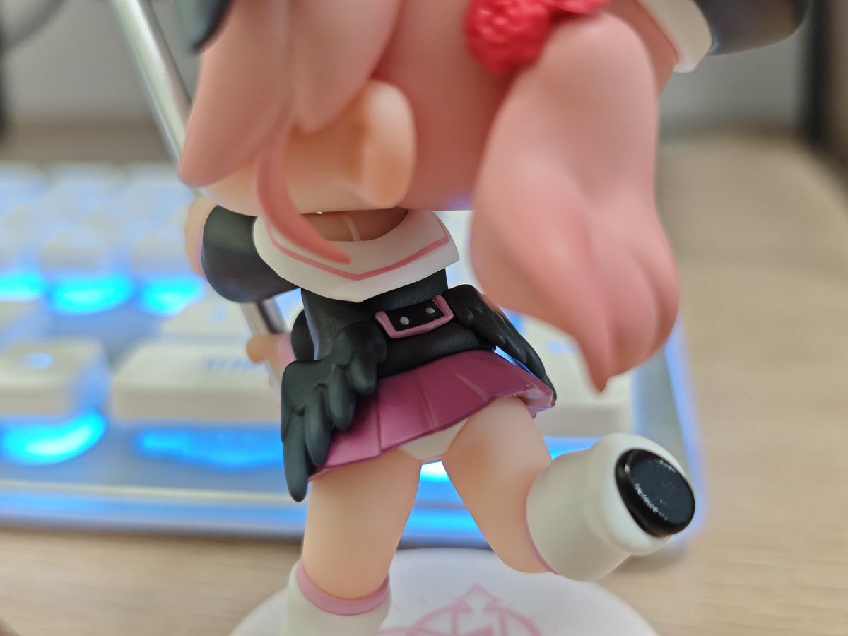 suuuliko's tweet photo. 等待了半年的手办终于到货！ https://t.co/zjsGZZxPDO