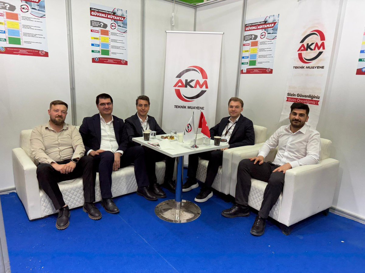 AkmTeknik's tweet photo. Konya Elevex Asansör ve Teknolojileri Fuarında standımıza ziyarete gelen değerli sektör temsilcileri ve dostlarımıza teşekkür ederiz. #ElevexKonya #AsansörFuarı #akmteknik #akmteknikmuayene #asansör https://t.co/1WZu2K82ha
